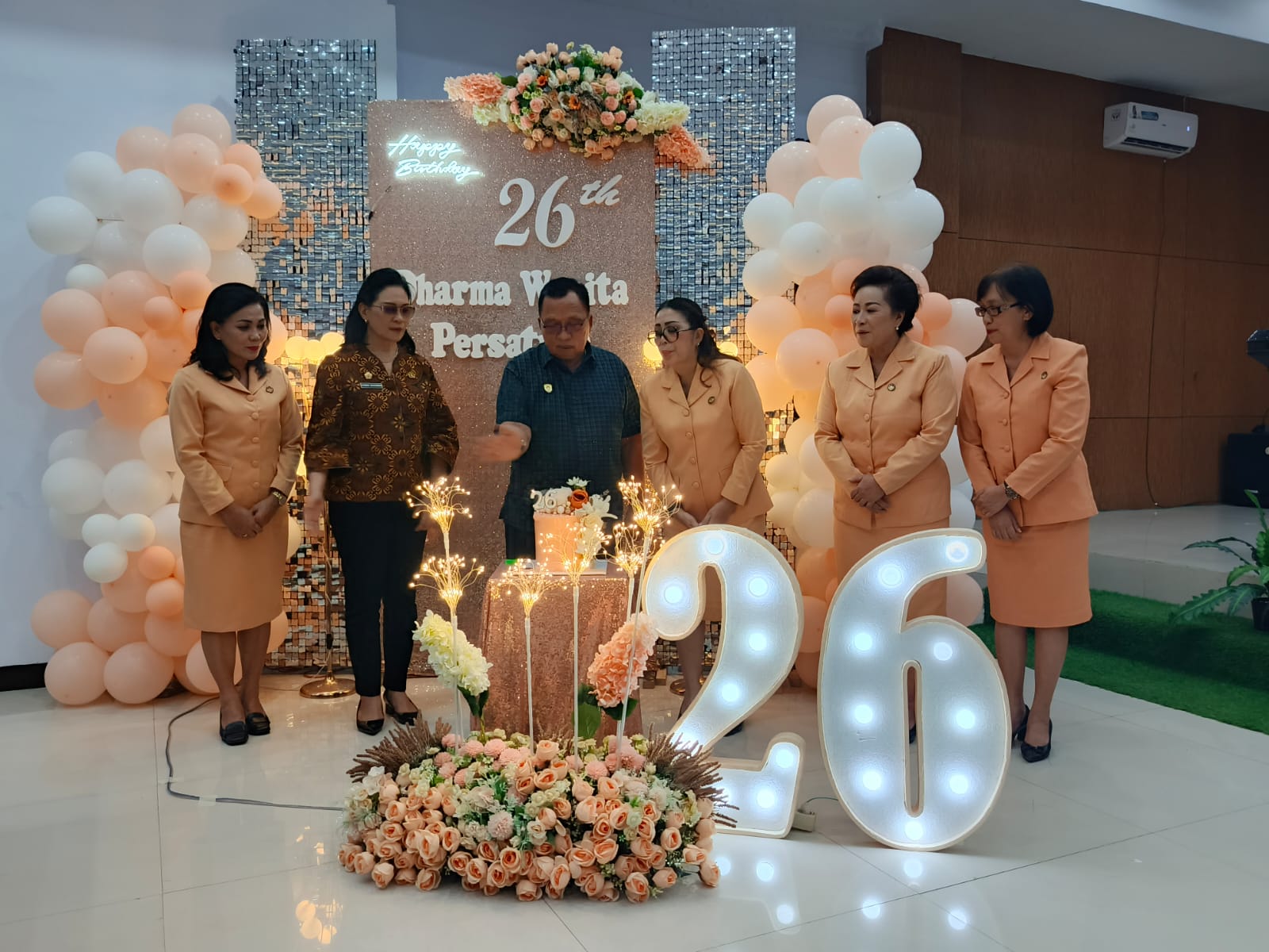 Kepemimpinan Visioner Bupati RD Perkuat Pilar Perempuan Minahasa sebagai Penjaga Moral Bangsa