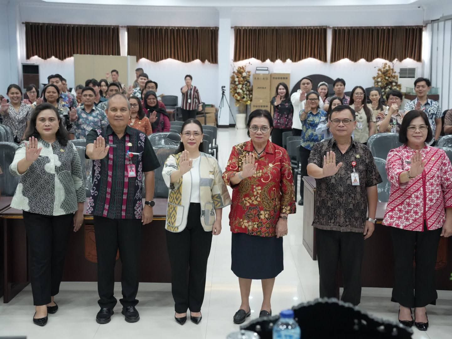 Di Bawah Komando Vanda Sarundajang, Minahasa Perkuat Arsitektur Kebijakan Pusat–Daerah